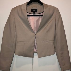 H&M Taupe Cropped Blazer -  US 6 - Fully lined